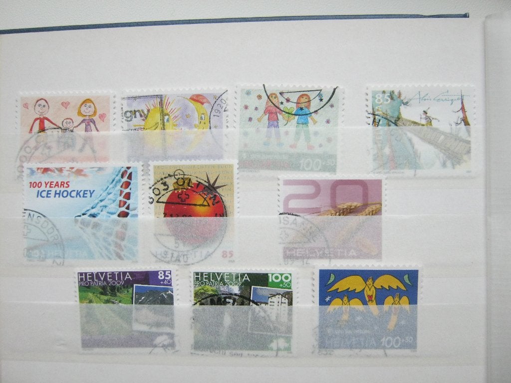 40 moderne zegels Zwitserland - 4 foto's -, Ophalen of Verzenden, Gestempeld