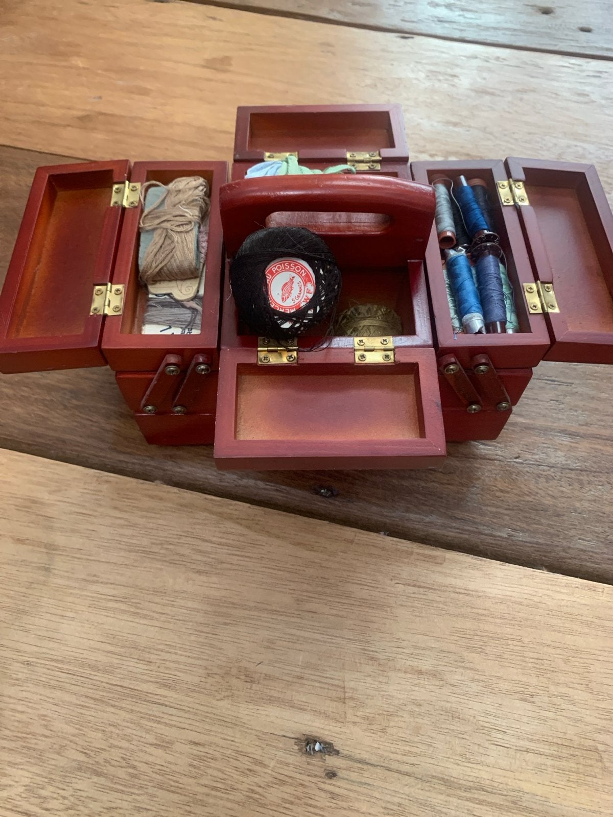 Vintage houten naaidoos met inhoud, Ophalen of Verzenden, Gebruikt, Overige typen