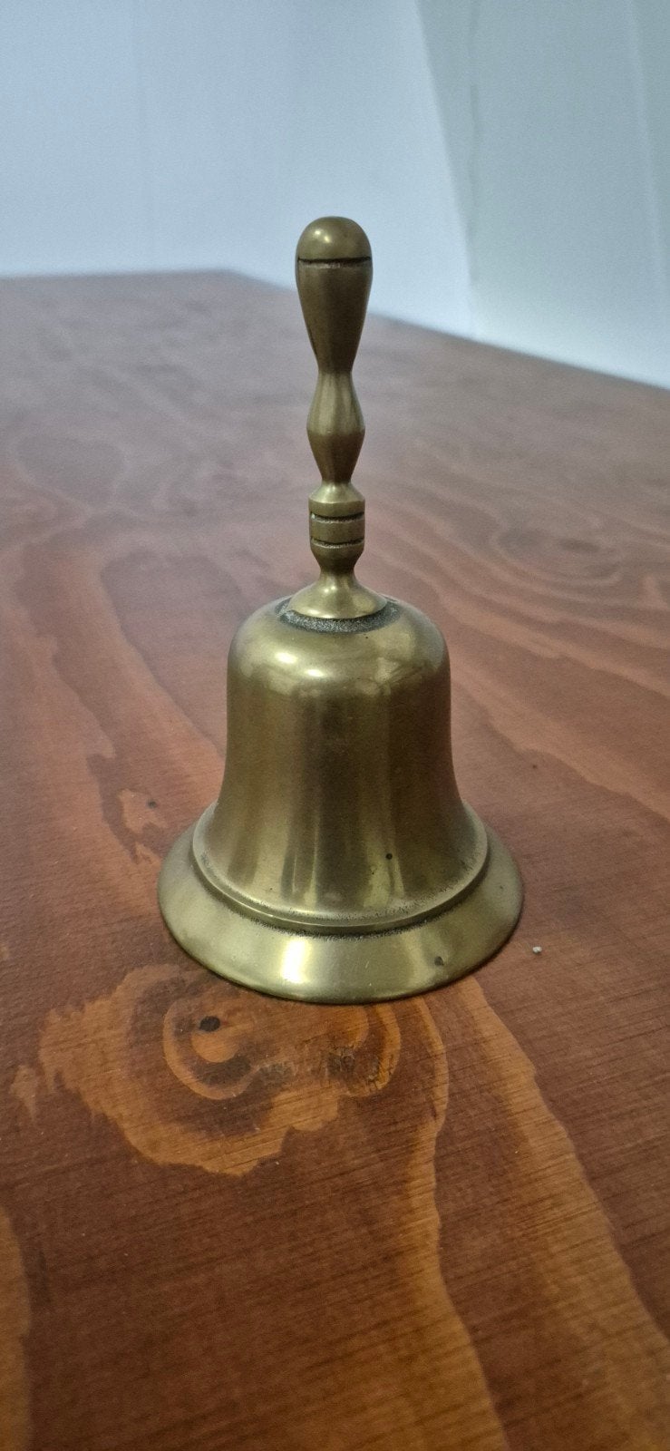 Set van 2 vintage messing tafelbellen / verzamelbellen, Antiek en Kunst, Ophalen of Verzenden, Brons