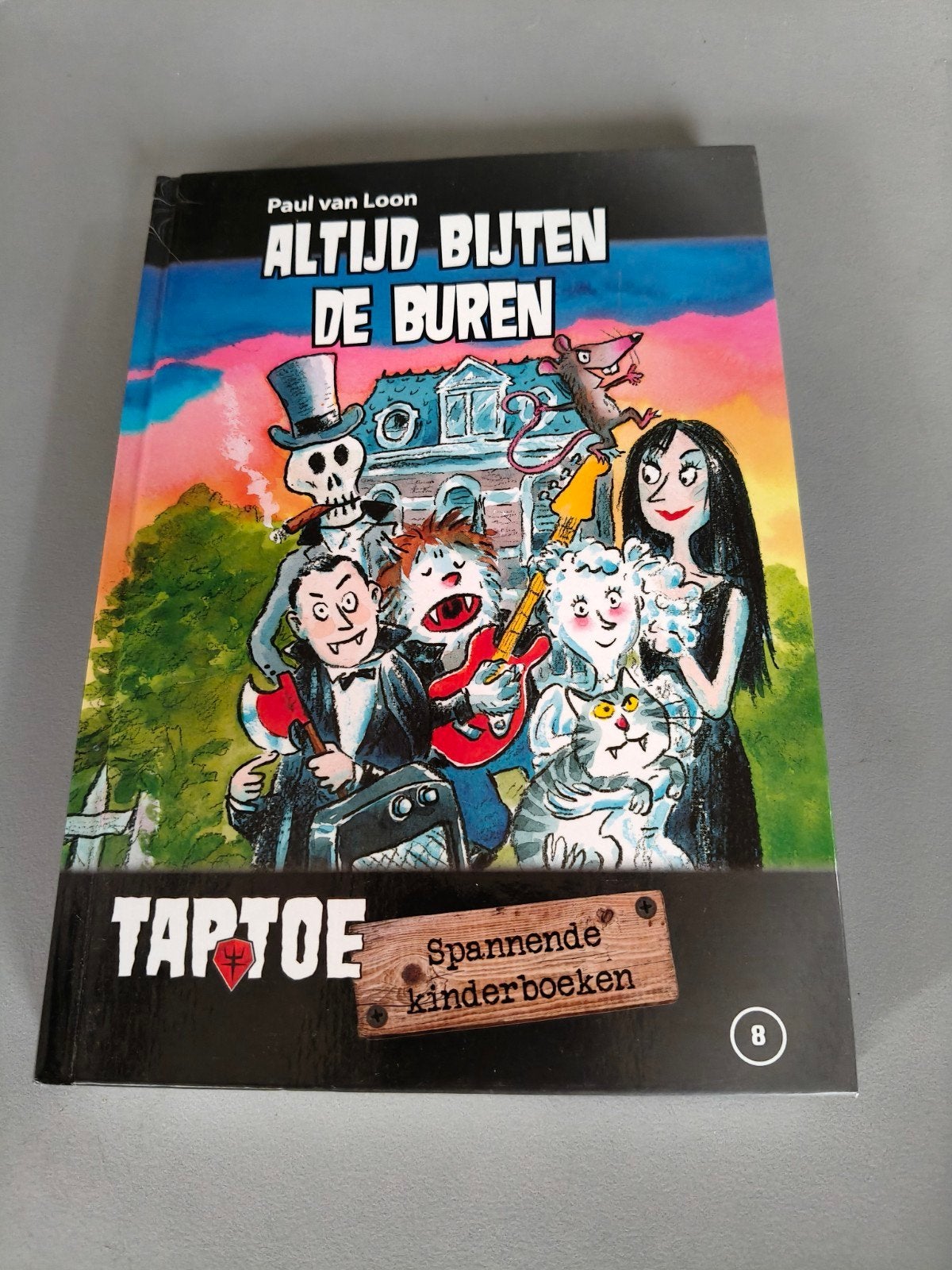 Altijd bijten de buren - Paul van Loon (Taptoe), Boeken, Ophalen of Verzenden, Gelezen, Paul van Loon, Fictie algemeen