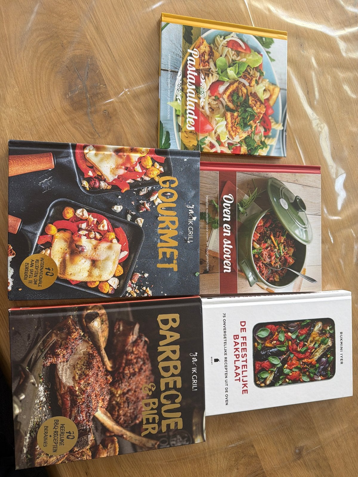 Kookboeken: Pastasalades, Gourmet, Oven & Stoven, BBQ & Bier, Ophalen of Verzenden, Nieuw, Overige gebieden, Hoofdgerechten