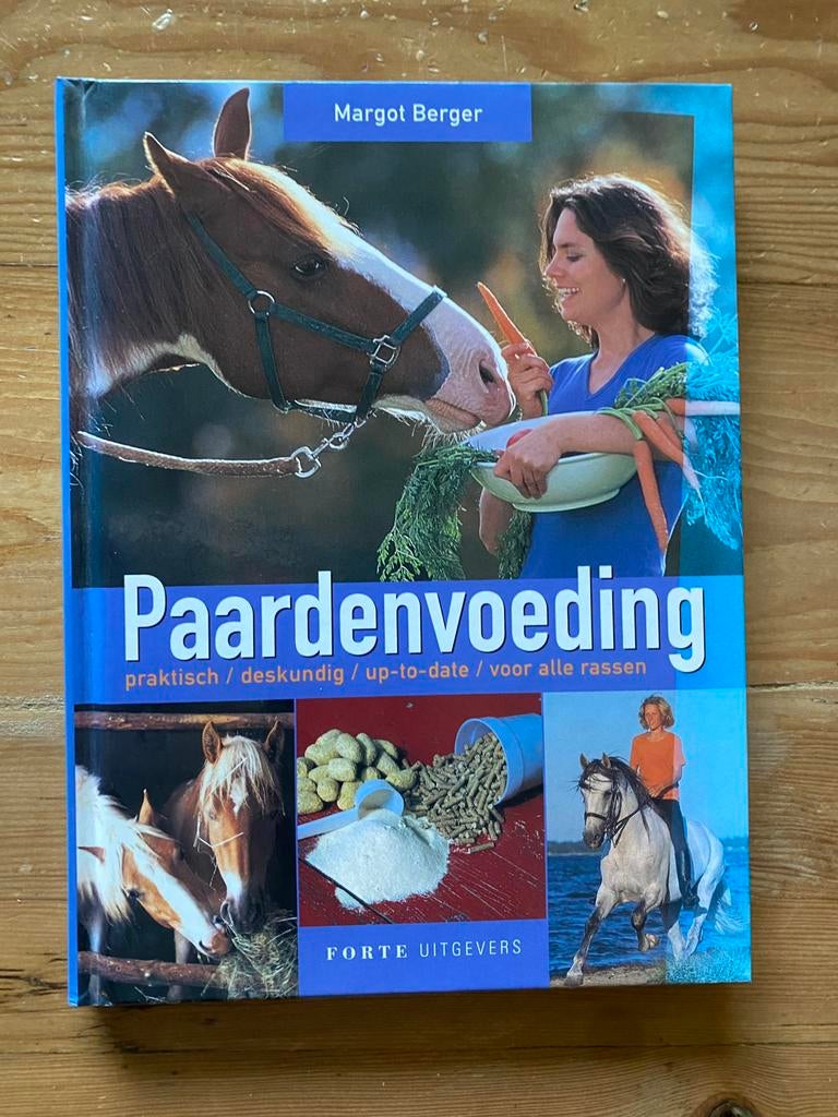 Paardenvoeding - M Berger, Ophalen of Verzenden, Gelezen
