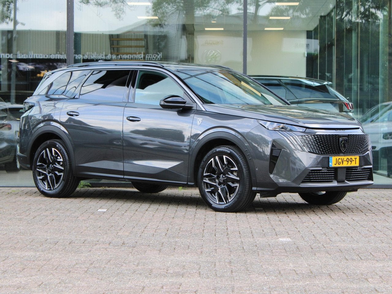 Peugeot 5008 1.2 Hybrid 136 GT 7p Automaat | Navi / Camera /, Automaat, 145 pk, Gebruikt, Adaptive Cruise Control