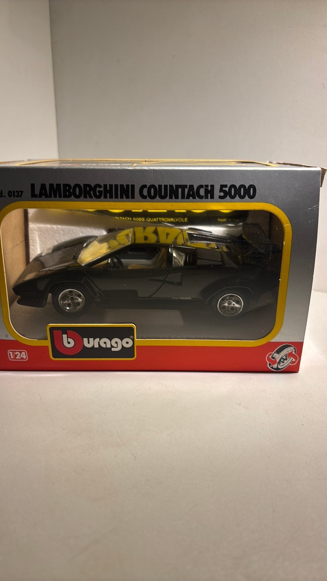 Lamborghini countach 5000 Bburago 1.24, Ophalen of Verzenden, Bburago, A, A