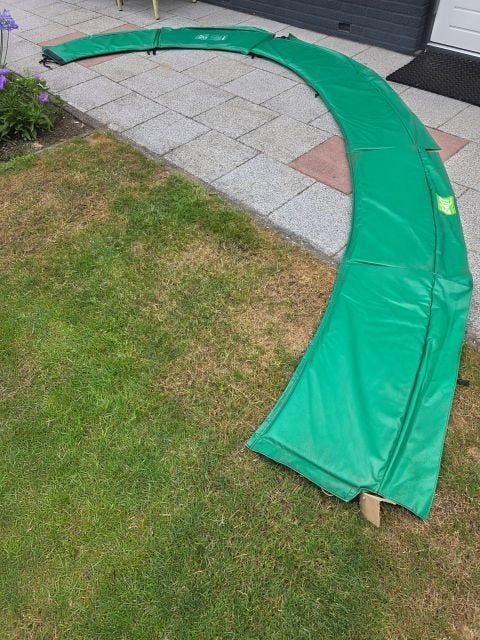 afdekrand voor Exit JumpArenA ovale trampoline, Ophalen, Nieuw