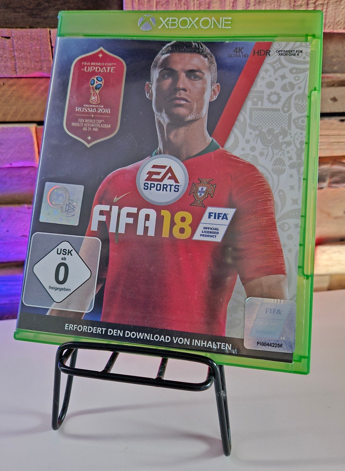 FIFA 18 + FIFA 22 – Twee voetbalgames in één bundel, Ophalen of Verzenden, Zo goed als nieuw, Sport, 3 spelers of meer