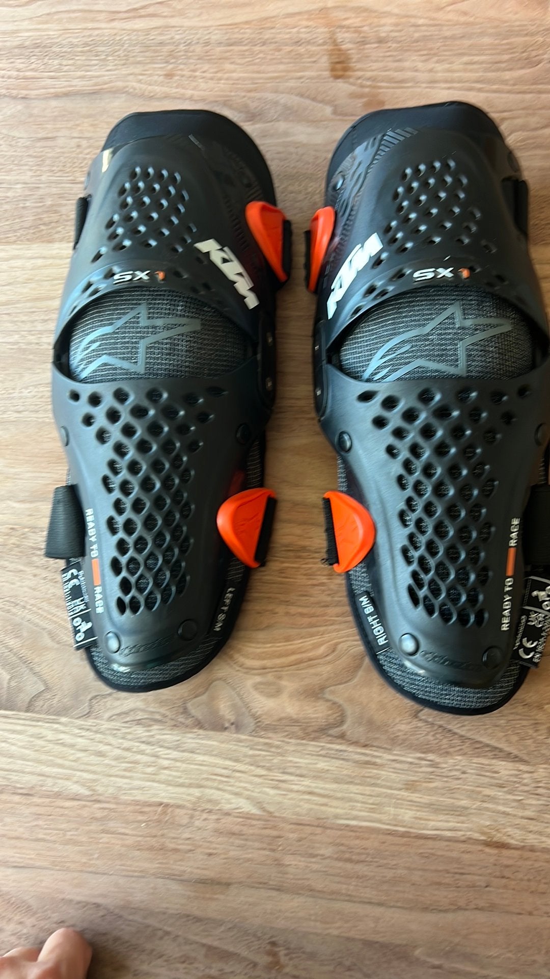 Alpinestars kniebeschermers, Motoren, Ophalen of Verzenden, Tweedehands, Kinderen, Overige typen