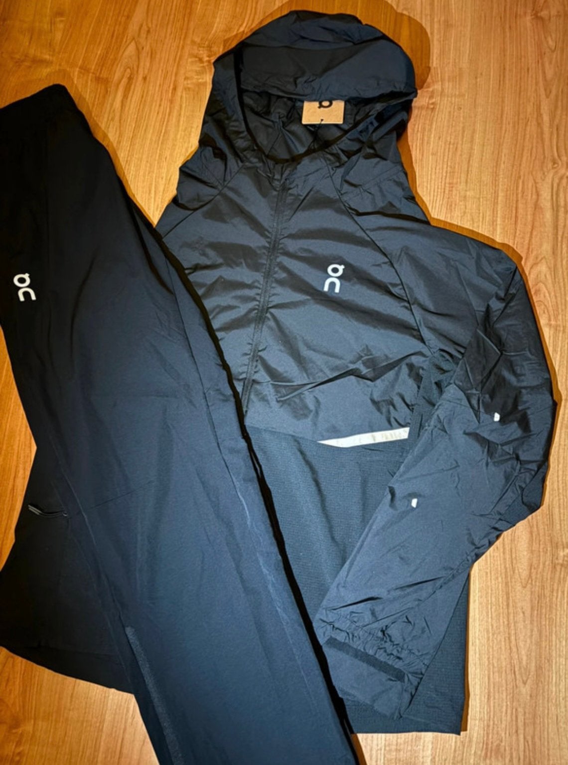 On cloud tracksuit maat M, Ophalen of Verzenden, Zo goed als nieuw, Grijs, Algemeen