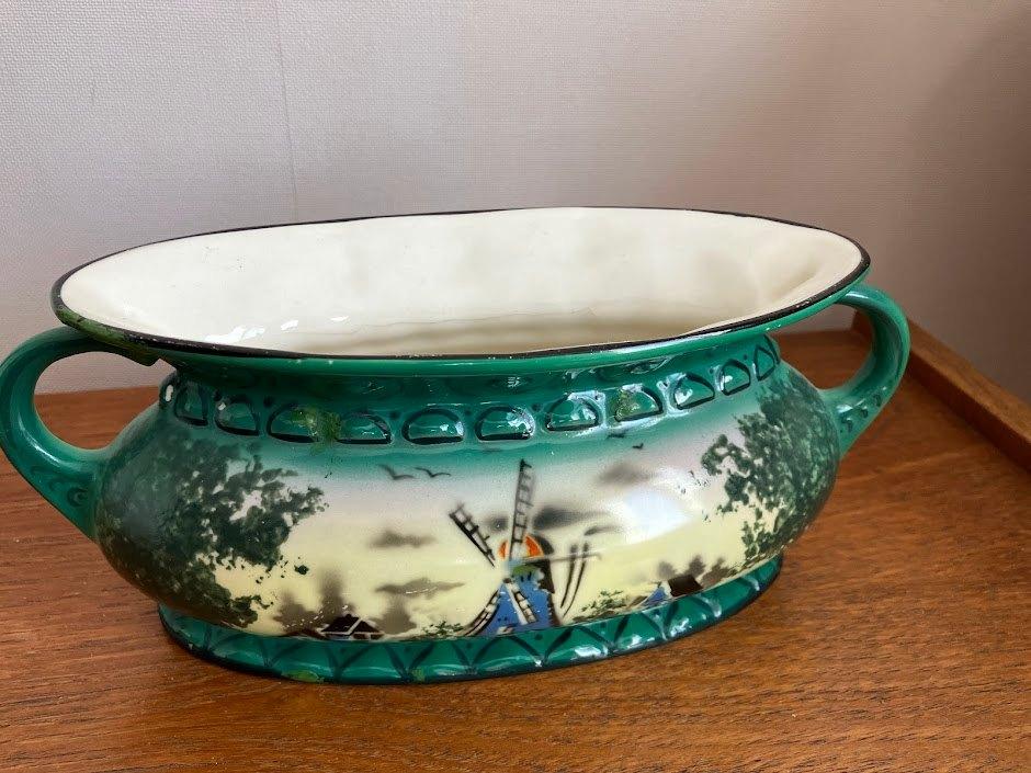 Jugendstil of Art Deco keramieken terrine met twee oren., Ophalen