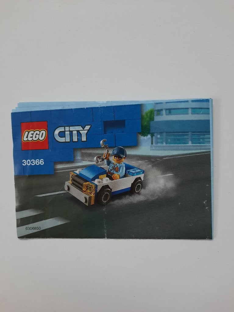 LEGO bouwinstructies - Lego City - 30366 - Politieauto, Kinderen en Baby's, Speelgoed | Duplo en Lego, Ophalen of Verzenden, Zo goed als nieuw