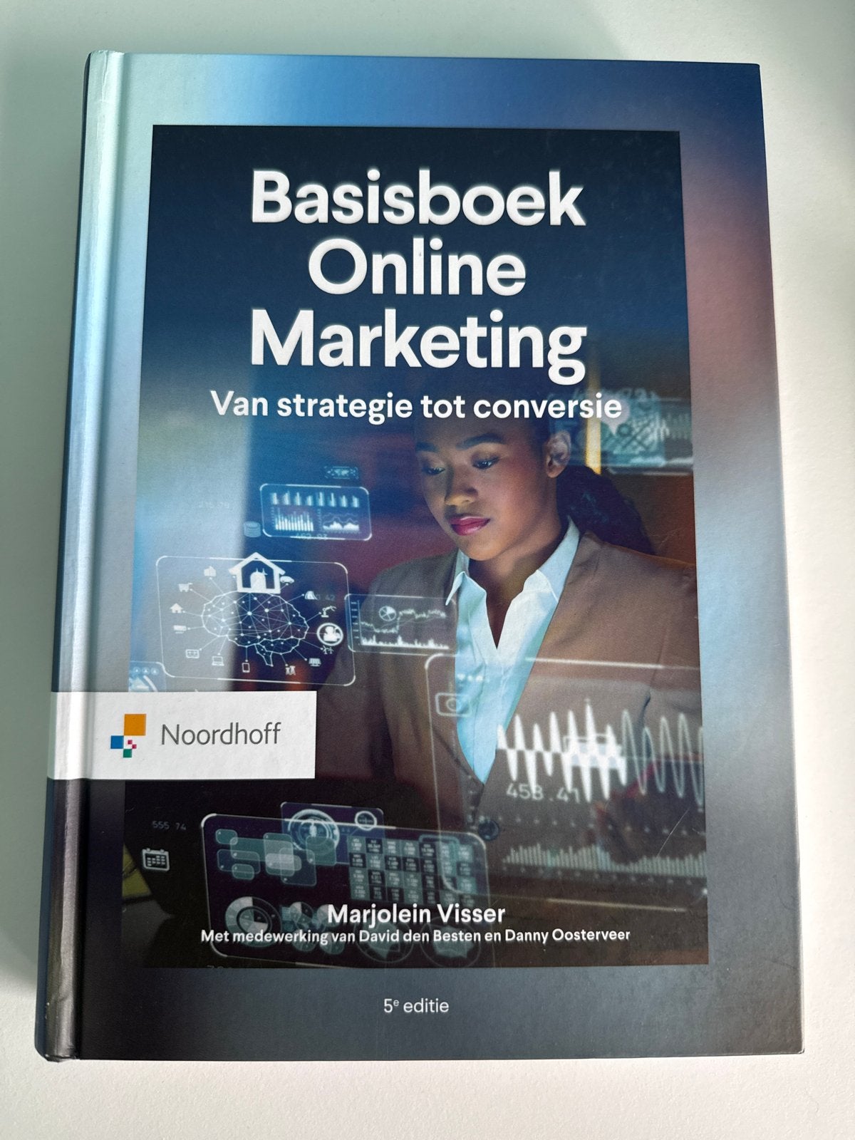 Basisboek Online Marketing - 5e editie, Ophalen of Verzenden, Zo goed als nieuw, E-commerce en Internet