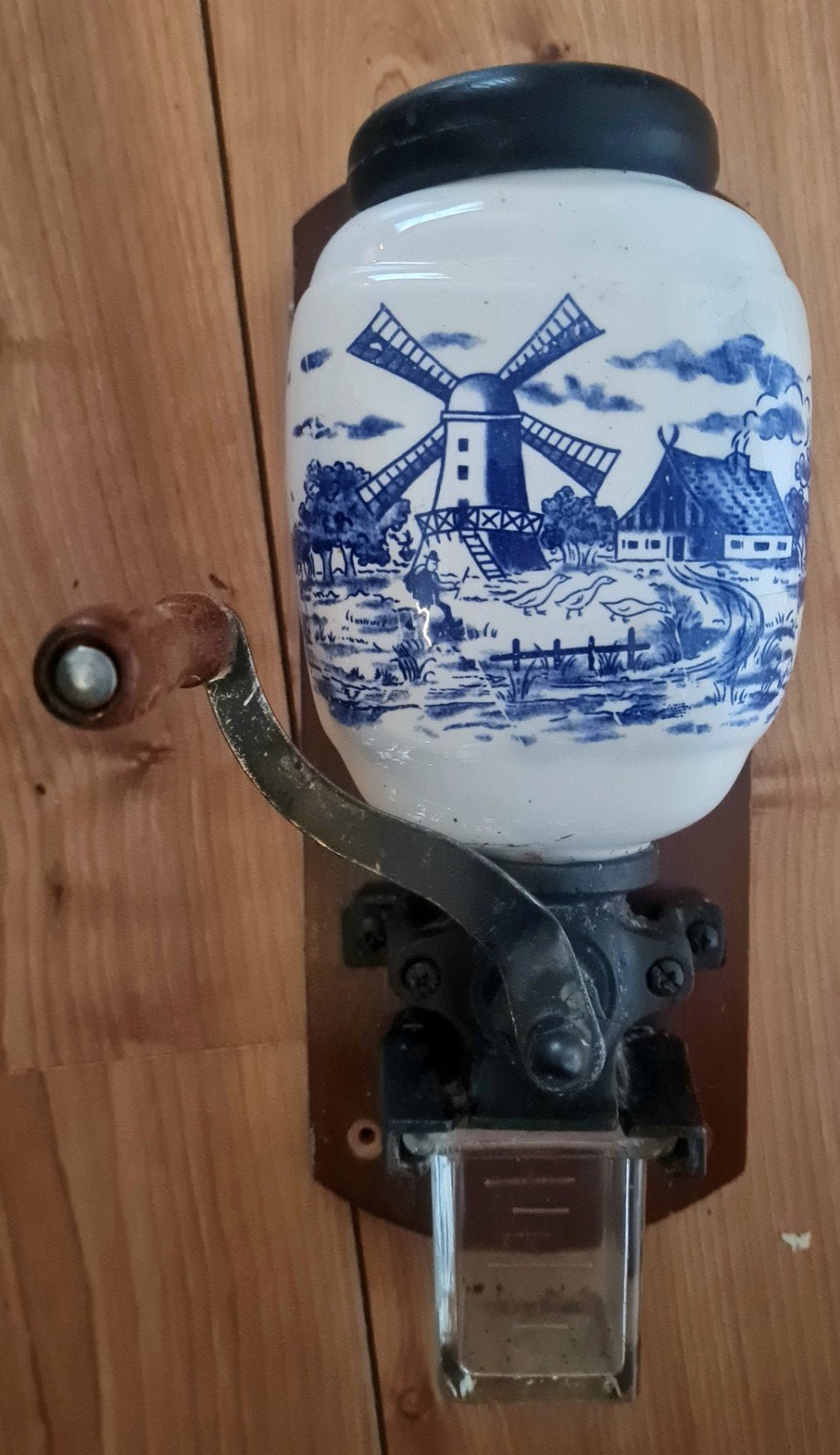 Vintage wandkoffiemolen met Delfts Blauw decor, Ophalen