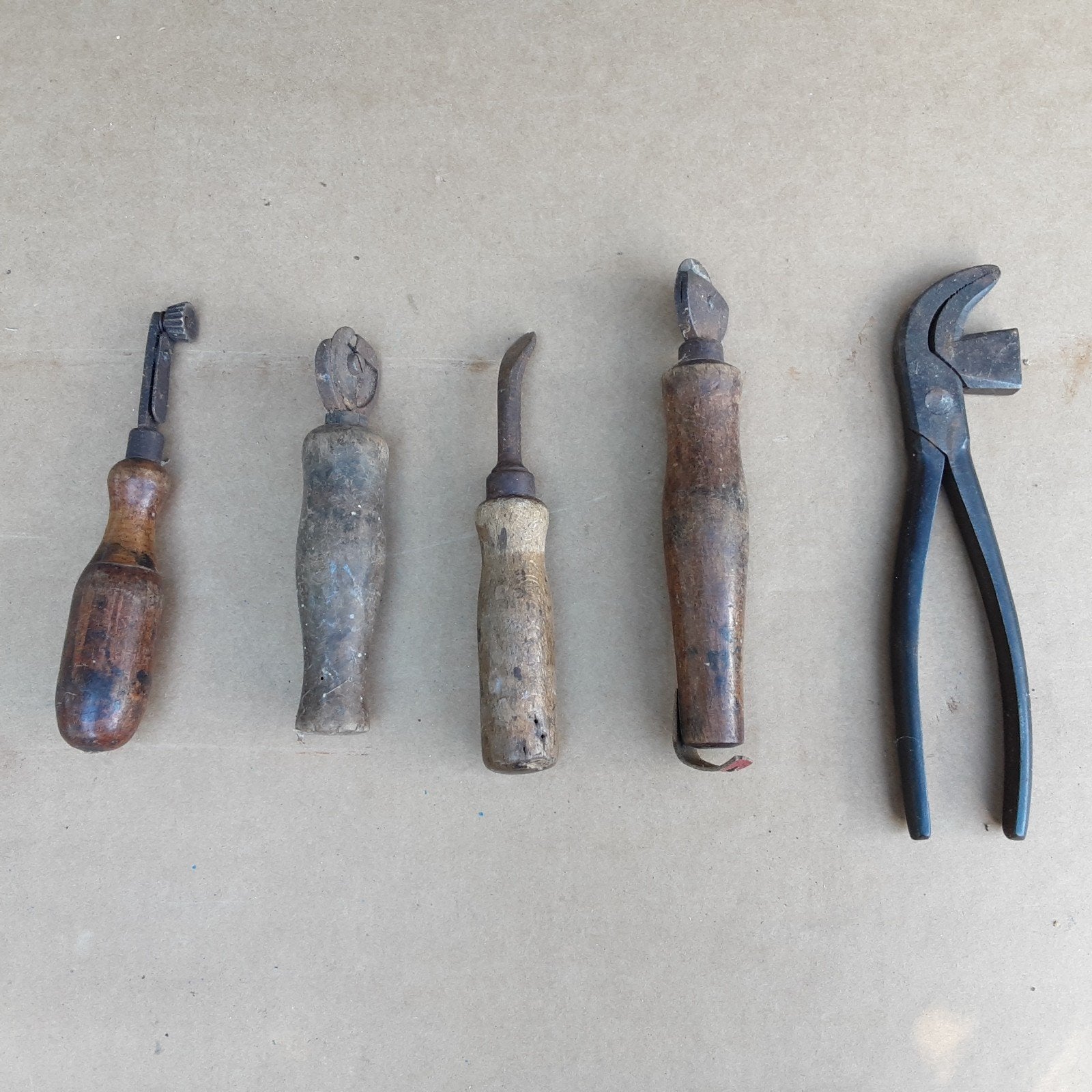 Vintage schoenmakersgereedschap set, Ophalen of Verzenden