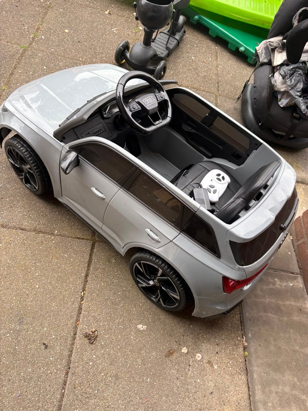 Audi RS6 elektrische kinderauto - Zo goed als nieuw, Ophalen, Zo goed als nieuw
