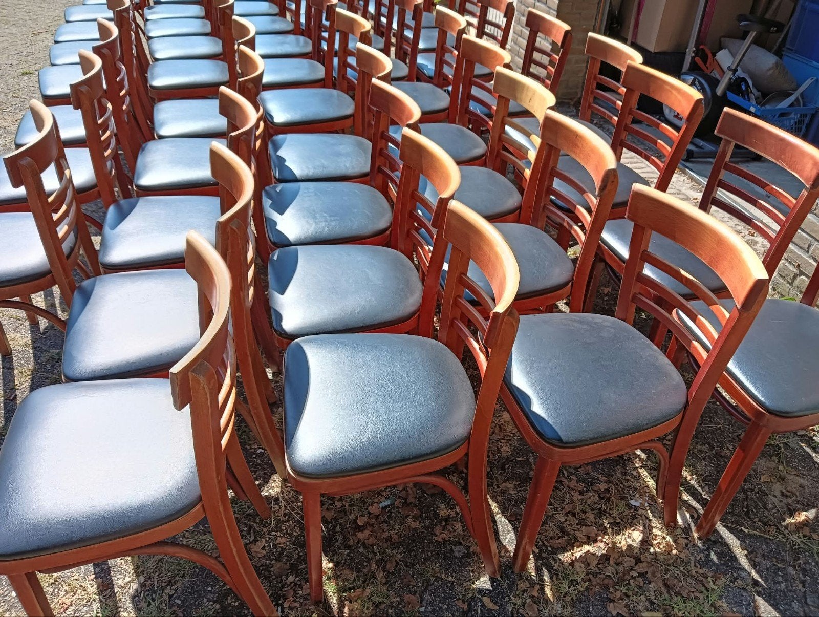 48 stuks, partij  Horeca, Restaurant, Café stoelen, Ophalen