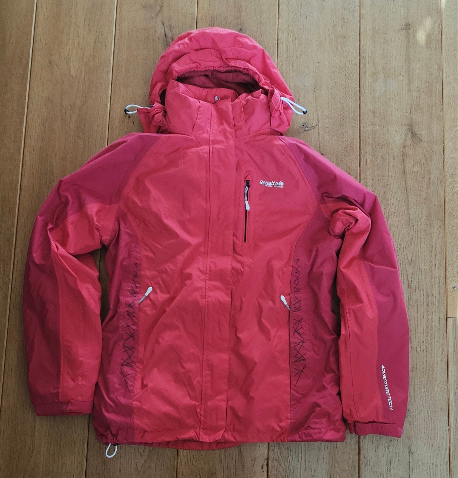 Regatta Outdoor 3 in 1 Jas Fuchsia Maat 38/40 (M) Waterdicht, Kleding | Dames, Maat 38/40 (M), Regatta, Ophalen of Verzenden, Zo goed als nieuw