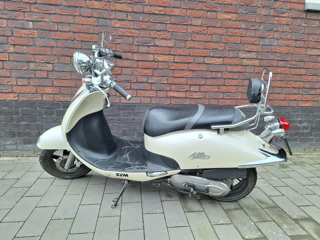 SYM Allo scooter, champagne kleur, 2012, Ophalen of Verzenden