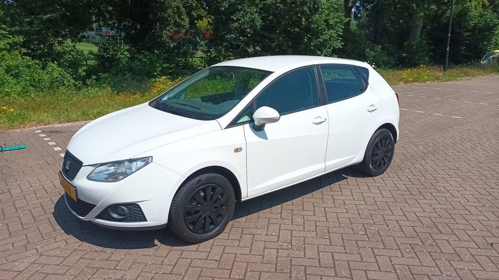 SEAT Ibiza 1.4 Airco / Cruise control, Voorwielaandrijving, Gebruikt, Zwart, 4 cilinders