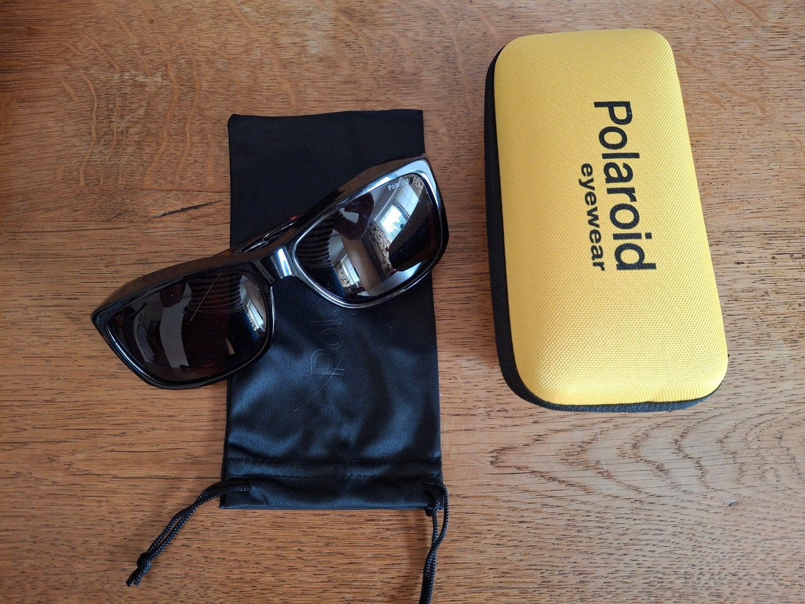 Polaroid overzet zonnebril, Sieraden, Tassen en Uiterlijk, Zonnebrillen en Brillen | Dames, Overige merken, Zonnebril, Bruin, Ophalen of Verzenden