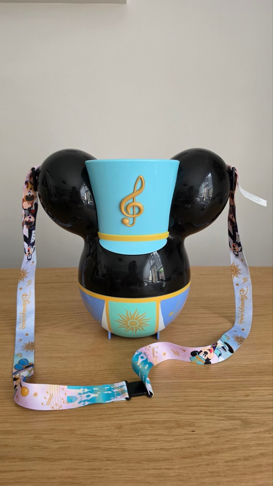 Disneyland Parijs Popcorn Bucket Music Festival Mickey, Verzamelen, Disney, Ophalen of Verzenden, Mickey Mouse, Gebruikt, Servies
