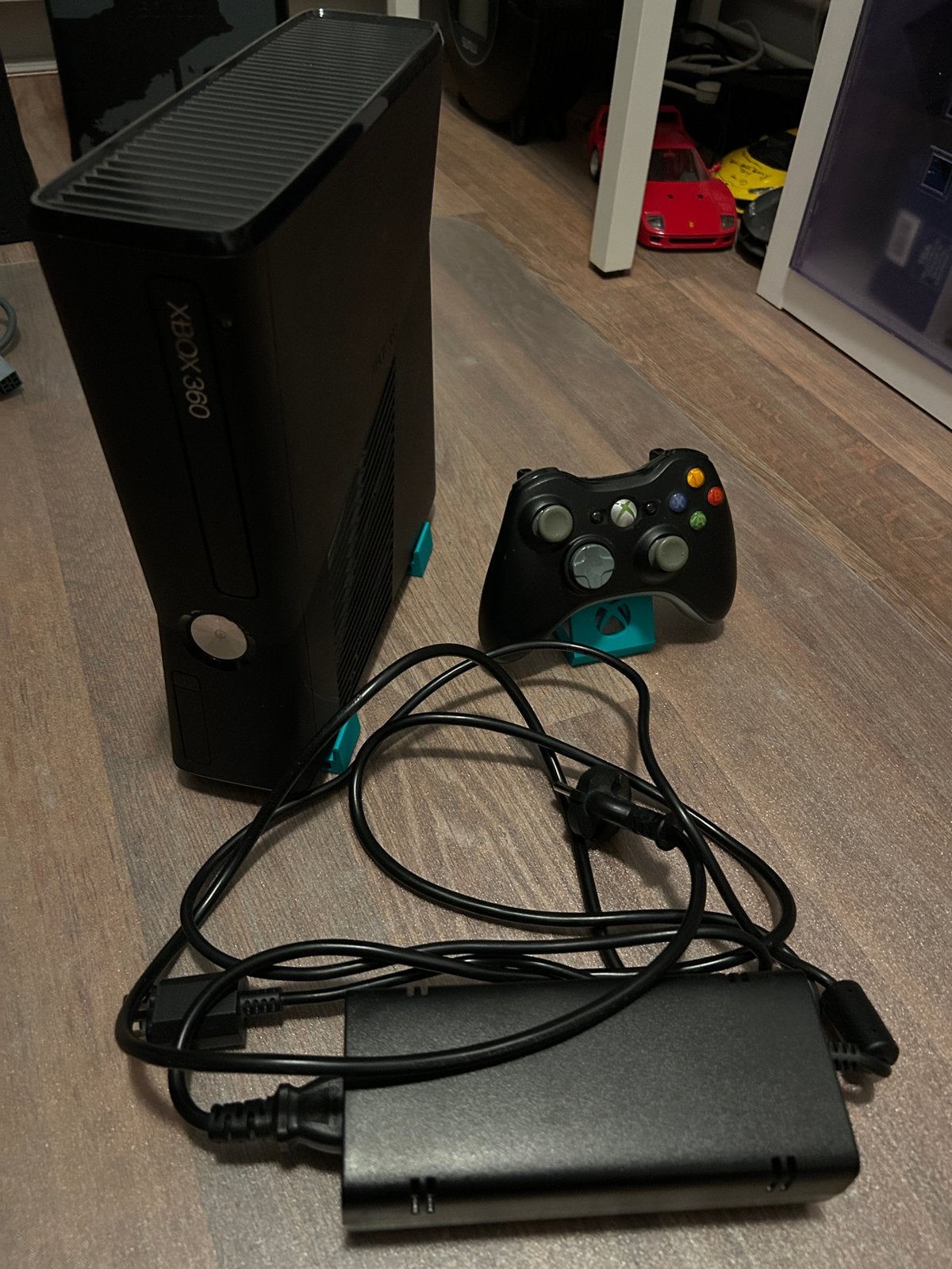 Xbox 360 S console, 360 S, Ophalen of Verzenden, Zo goed als nieuw, Met 1 controller