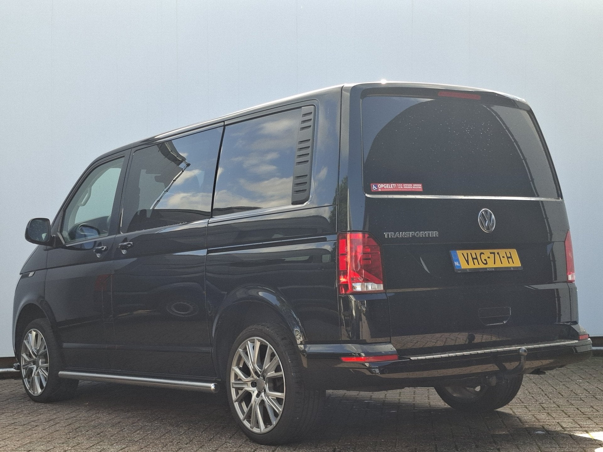 Volkswagen Transporter 2.0 TDI Aut7 Dubb.Cabine 2xSchuifdeur, Auto's, Parkeerassistent, Gebruikt, Euro 6, 4 cilinders