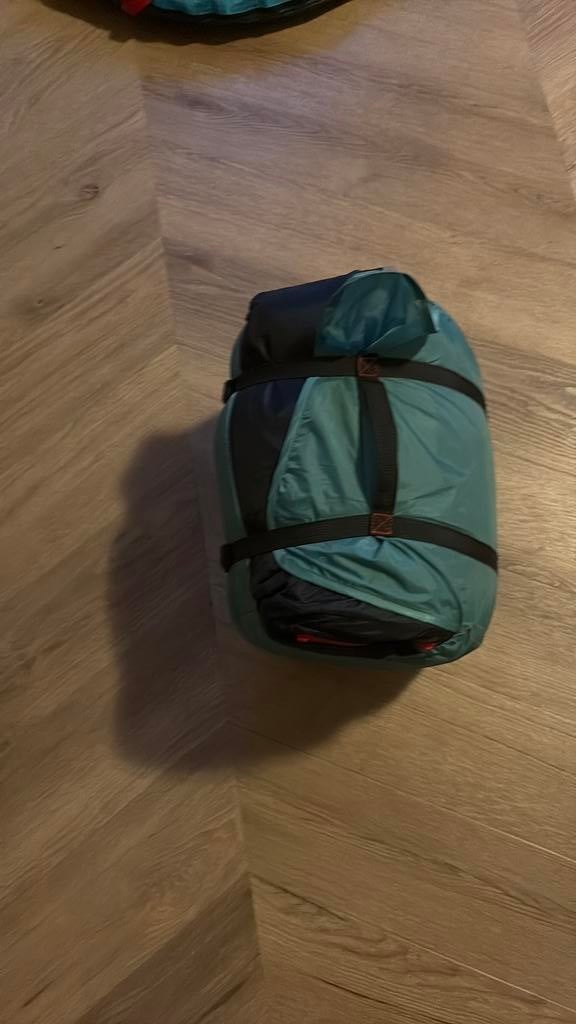 Slaapzak plus matras, Caravans en Kamperen, Slaapmatten, Ophalen, Nieuw