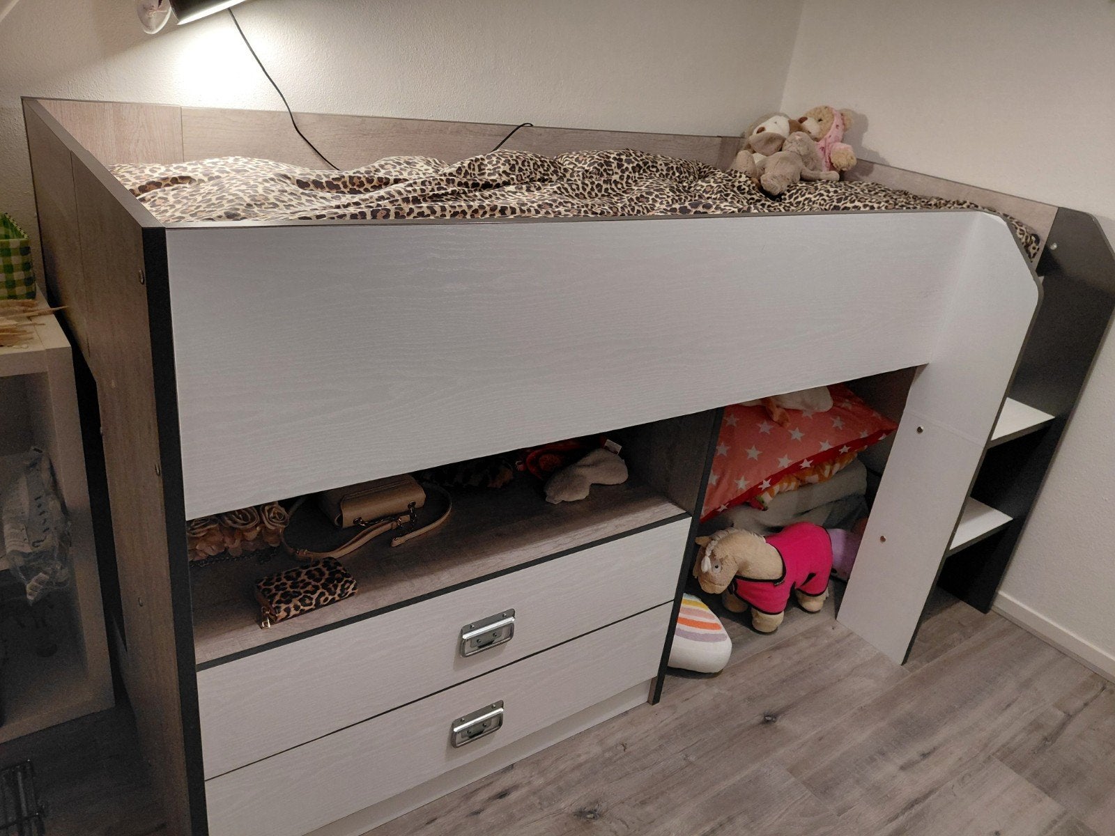 halfhoogslaper incl bureau en matras van leen bakker, Ophalen, Gebruikt, 100 tot 150 cm, 75 cm of meer