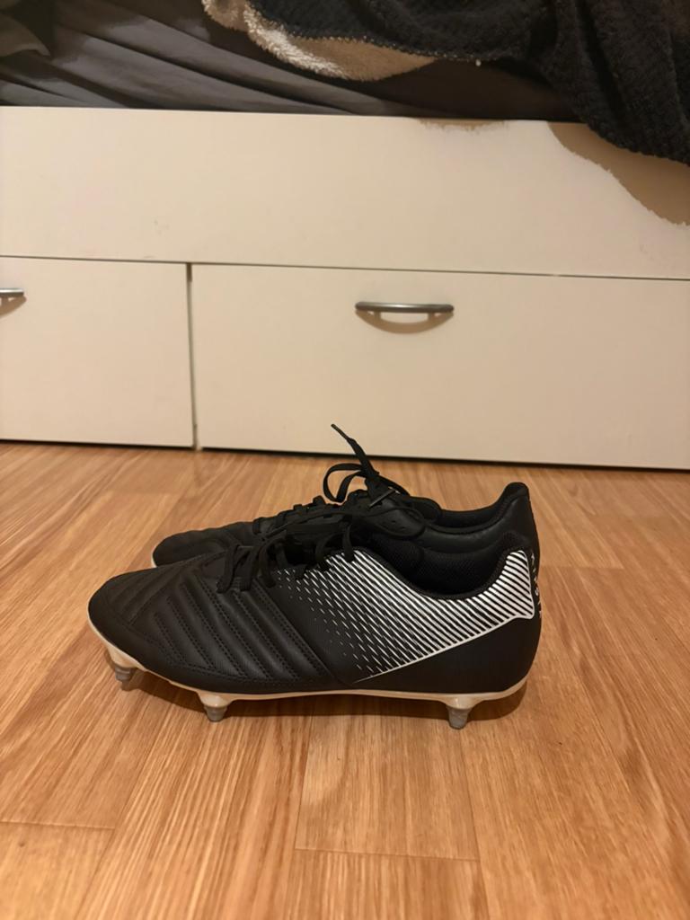 Noppenschoenen kipsta, Maat XS of kleiner, Ophalen of Verzenden, Overige typen