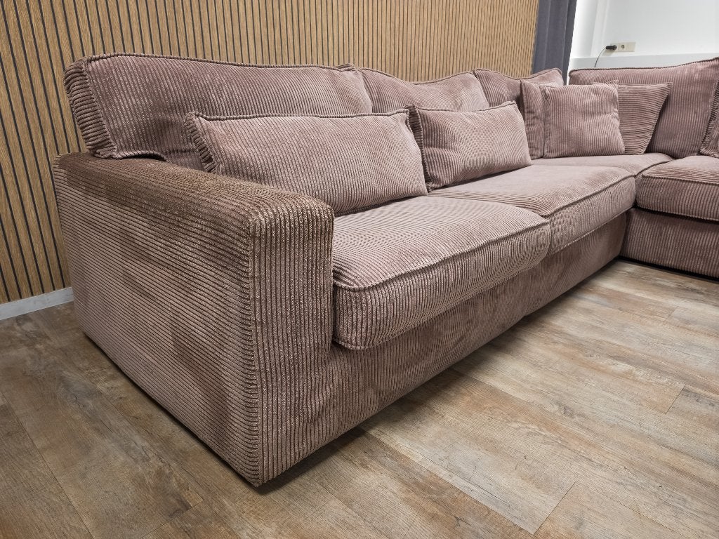 Zeer Mooi Groot Roze RIBSTOF Hoekbank, Info@banxtel.nl, 3194DC, Gebruikt, Overige maten