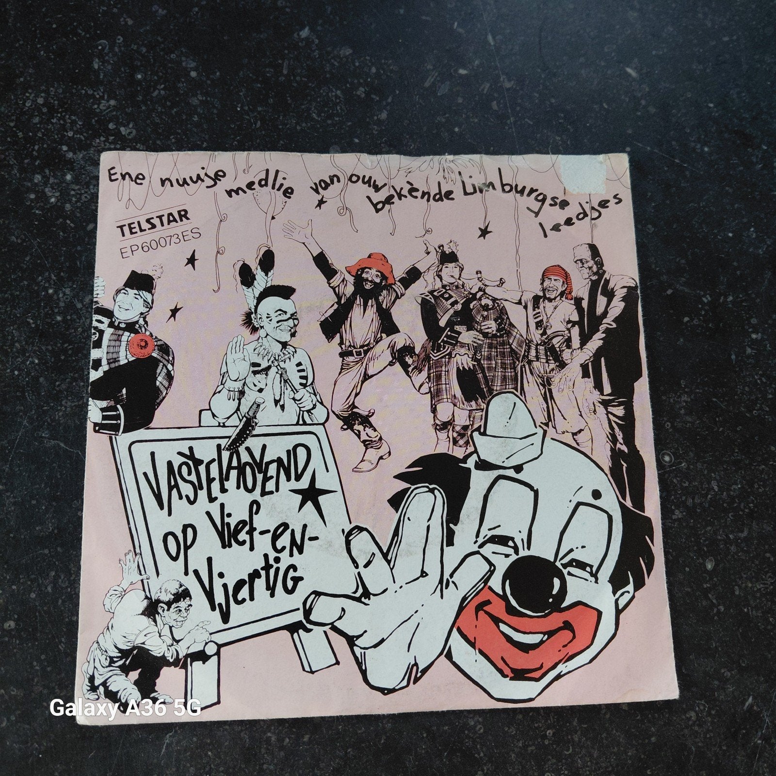 Vastelaovend op Vief-en-Vjertig - Limburgse Medley EP, Gebruikt, 7 inch, Ophalen of Verzenden, EP