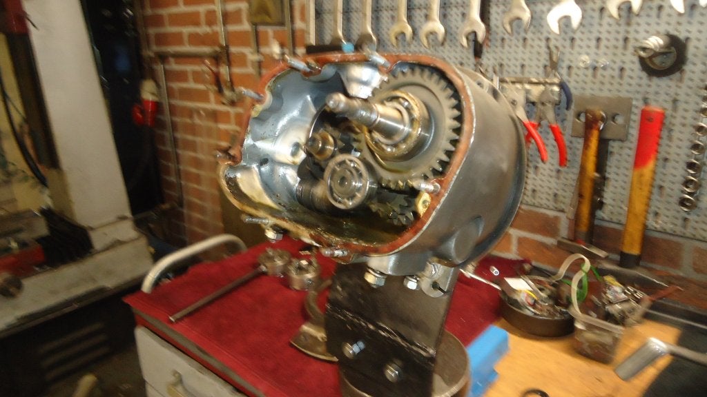 BMW R25 , R26 en R27 versnellingsbakjes. Zie de tekst., Motoren, Handleidingen en Instructieboekjes, BMW, Ophalen