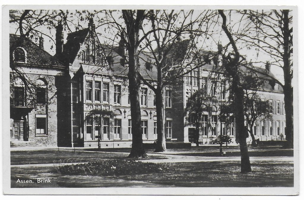 Assen Brink Ansichtkaart uit 1947 ( B6711), Ophalen of Verzenden, Voor 1920, Gelopen, Overijssel