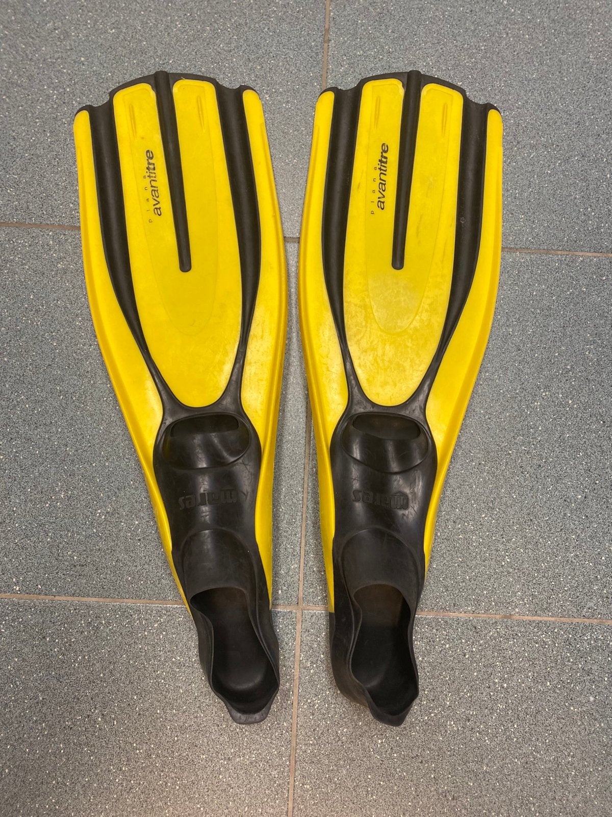 Mares duikvinnen 46-47, Watersport en Boten, Ophalen, Zwem- of Duikvliezen