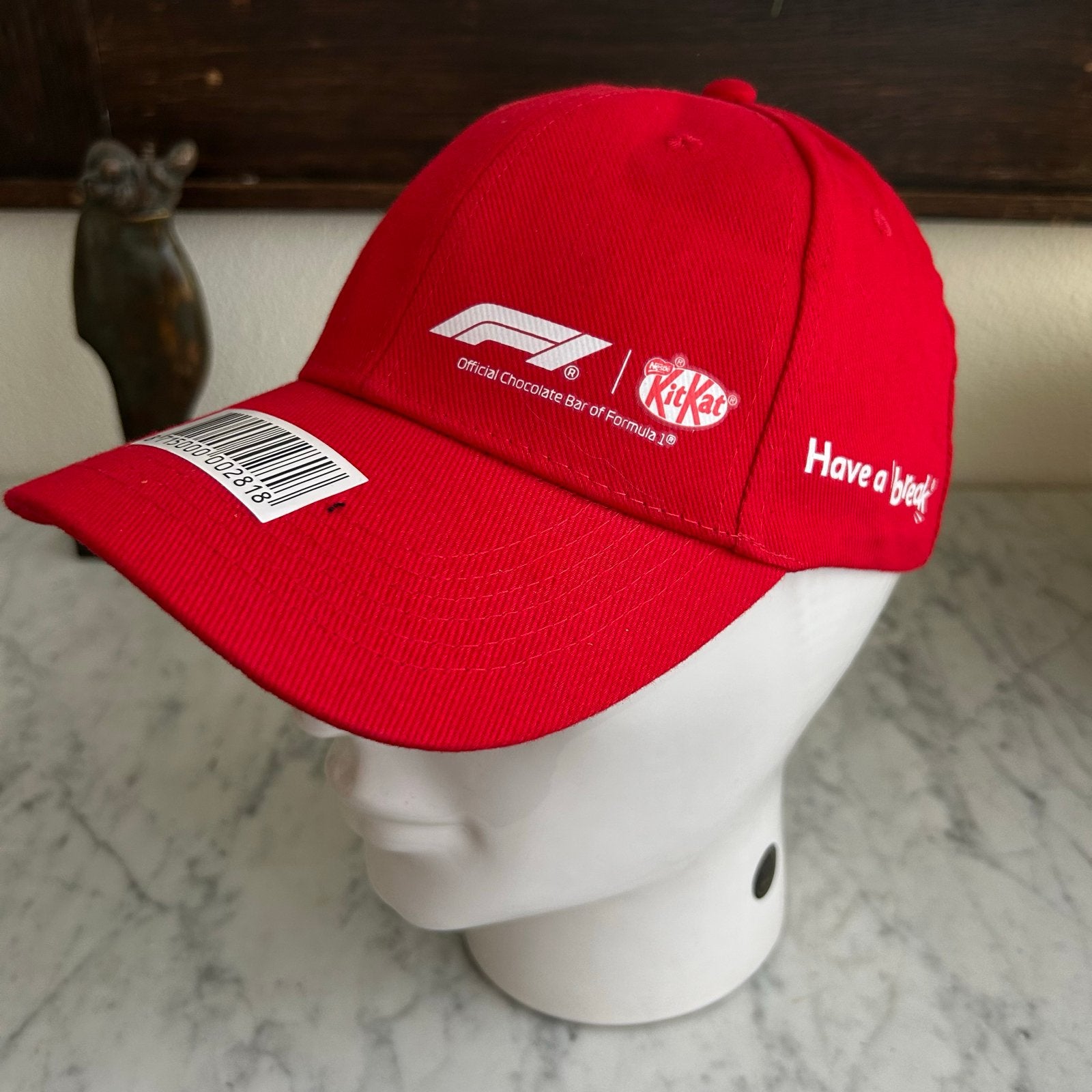Rode KitKat Formule 1 F1 Pet - Have a Break Nieuw SPOTPRIJS!, Ophalen of Verzenden, Nieuw, One size fits all, Pet