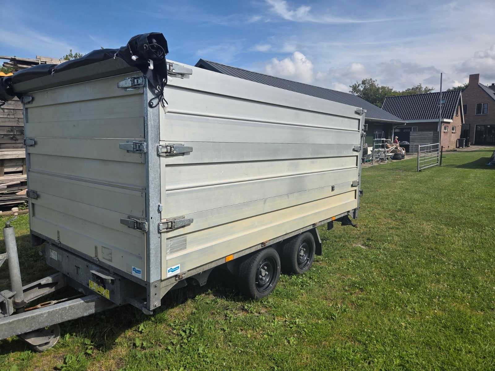 Twintrailer 35 - 35 Bouwjaar 2020, Auto diversen, Aanhangers en Bagagewagens, Ophalen of Verzenden, Zo goed als nieuw