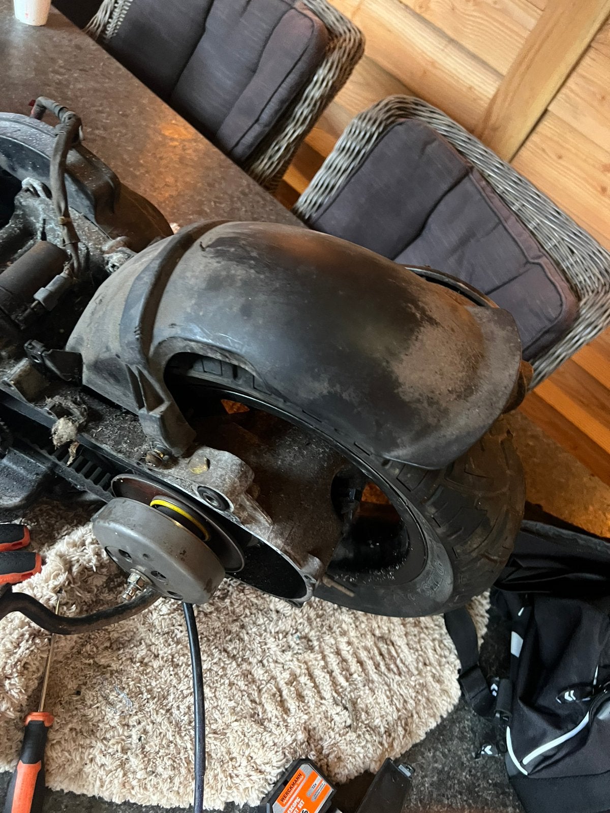 Vespa blok gevonden, Ophalen, Gebruikt, Zip, Benzine