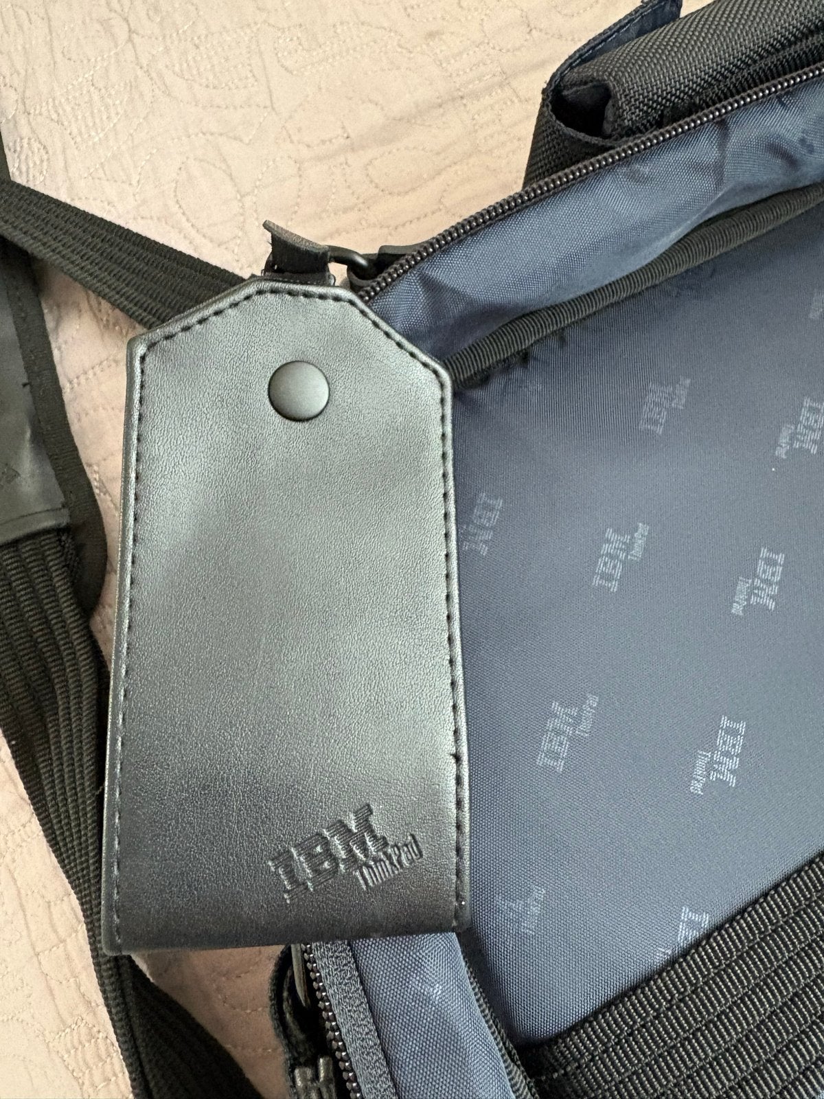 Foto 7 van IBM ThinkPad Laptoptas / Aktetas - Zwart