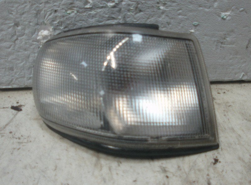 Knipperlicht Rechts Saab 9000 CS (1993-10/1995-08), Auto-onderdelen, Verlichting, Saab-de-info@saabgroup.com, Gebruikt, Marienbergstraße  96, Nürnberg 90411, , Duitsland
