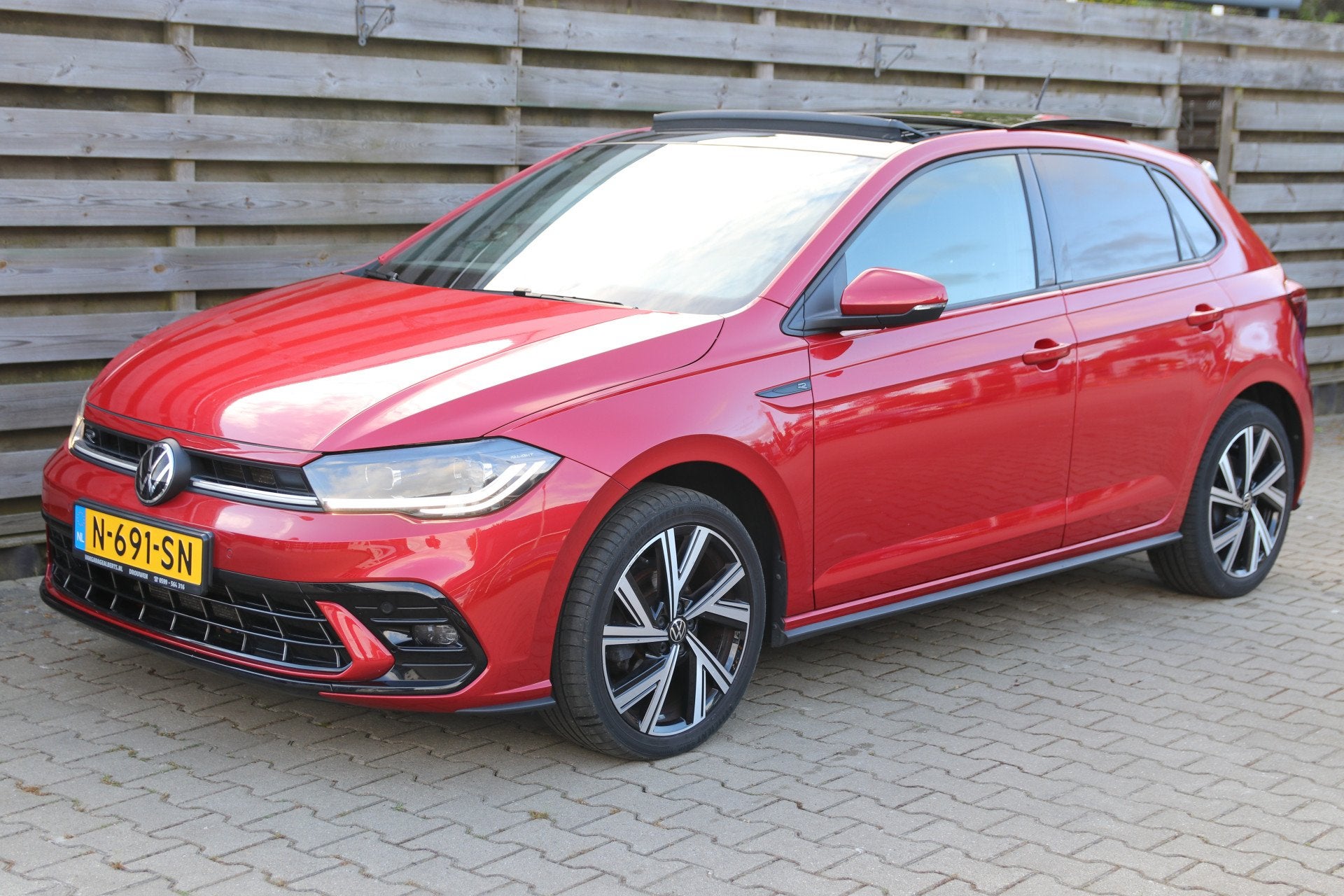 Volkswagen Polo 1.0 TSI R-Line / Navi / Panoramadak / Climat, Auto's, Stof, Gebruikt, Euro 6, 1104 kg
