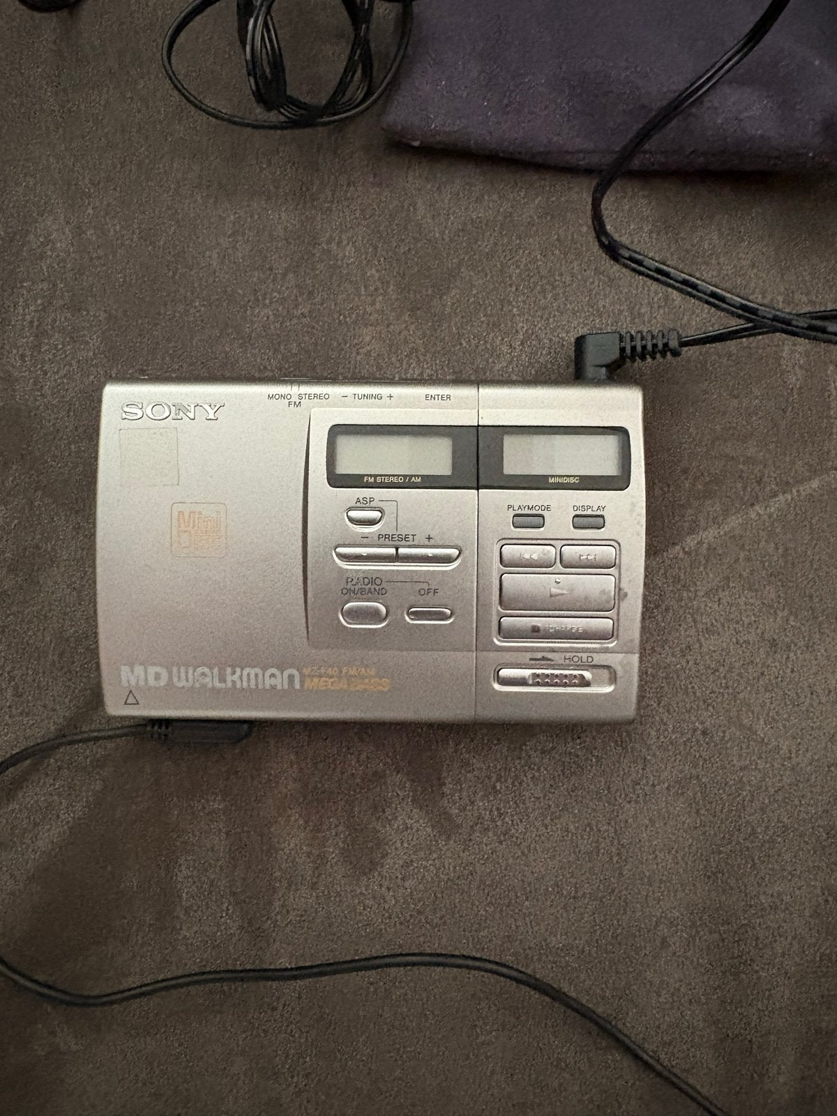 Sony MD Walkman MZ-F40 met Radio en orginele onderdelen, Audio, Tv en Foto, Walkmans, Discmans en Minidiscspelers, Ophalen, Minidisc-speler
