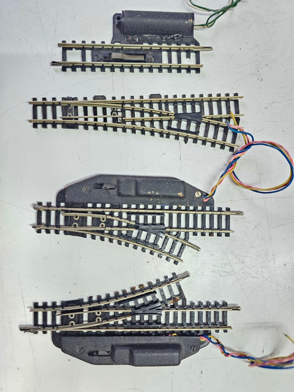 Minitrix N spoor wissels en ontkoppelrail, Ophalen of Verzenden, Gebruikt, Rails, Trix