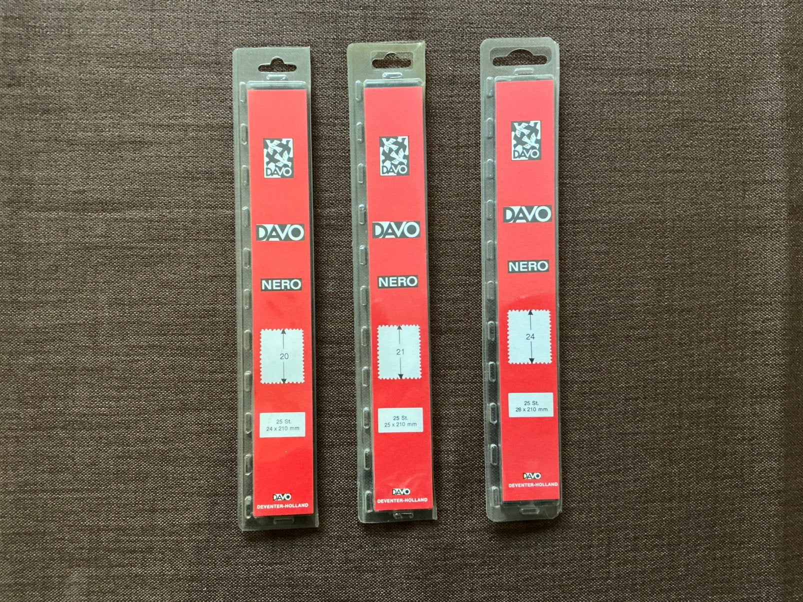 Davo Nero klemstroken - set van 3 pakjes 20,21,24, Postzegels en Munten, Ophalen of Verzenden