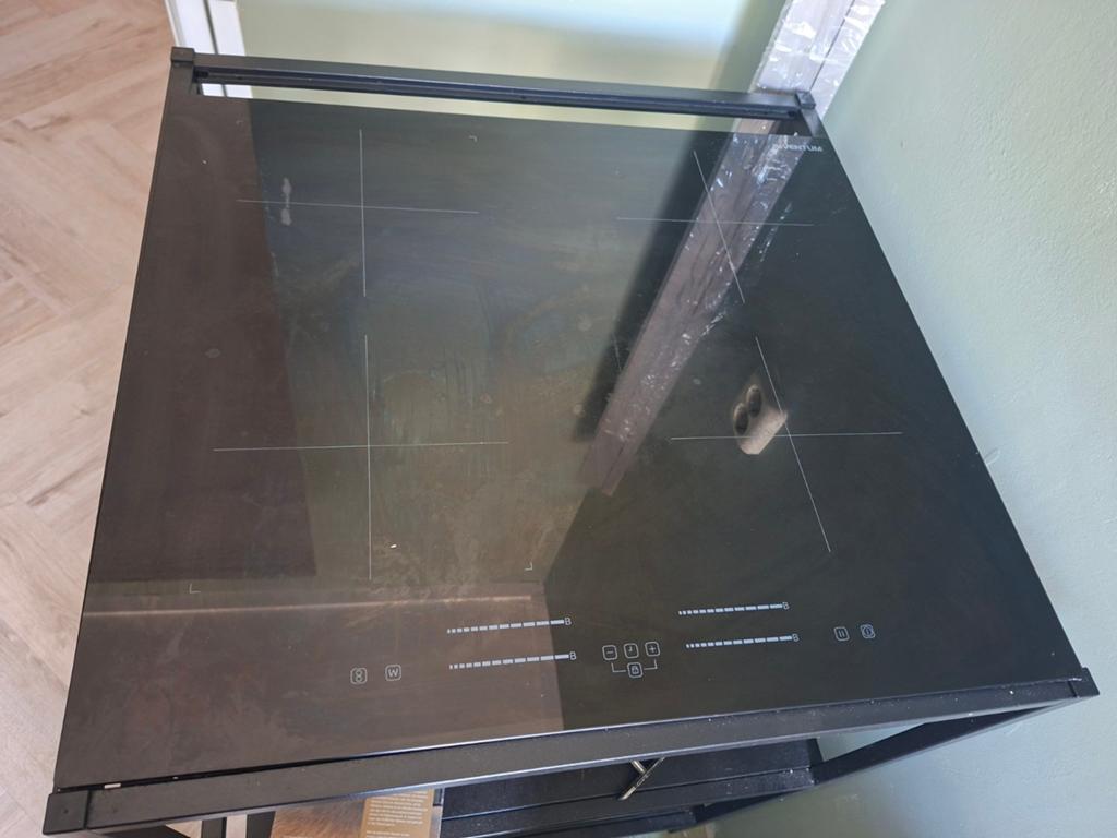 Indesit inductie kookplaat inbouw, Ophalen, Gebruikt