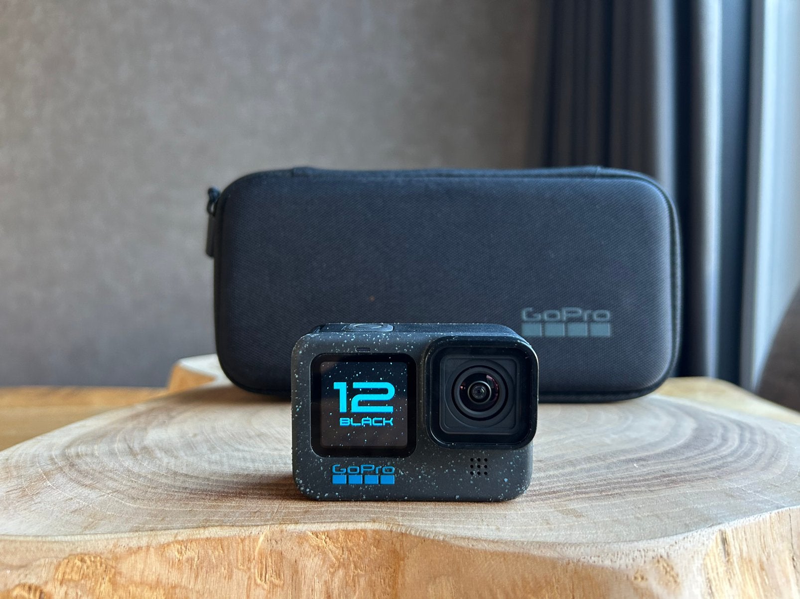 Gopro hero 12 black met accessoires.