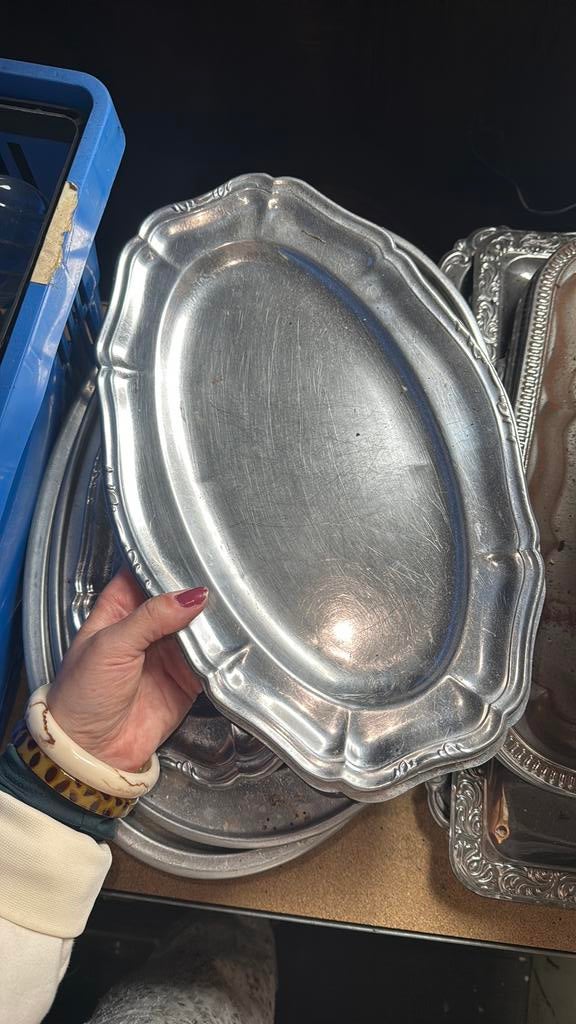 Vintage RVS serveerschalen / vleesschalen Horeca 27 stuks, Ophalen, Gebruikt, Overige stijlen, Schaal of Schalen