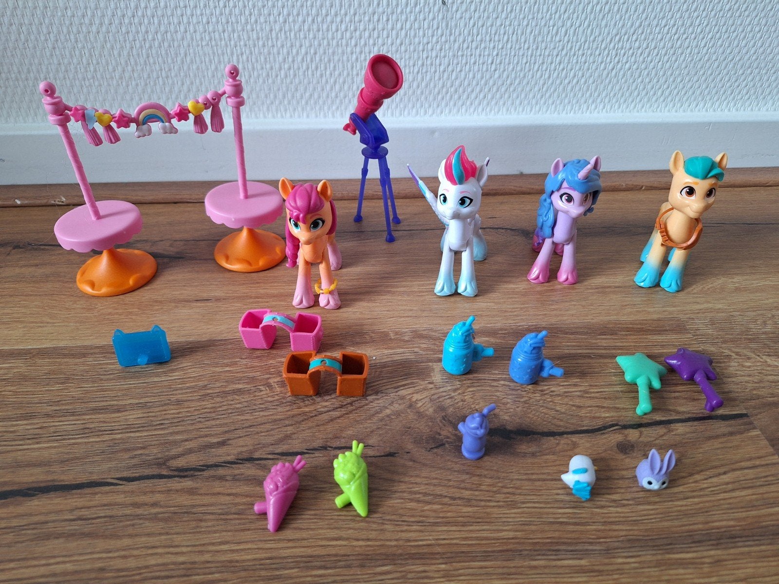 My Little Pony speelset met figuren en accessoires, Ophalen of Verzenden, Zo goed als nieuw, Meisje