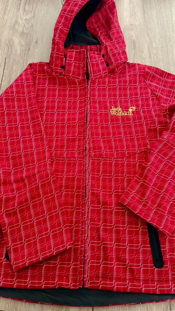 Jack wolfskin rode dames jas, maat L, tussen jas, Kleding | Dames, Ophalen of Verzenden, Gedragen, Maat 42/44 (L), Rood