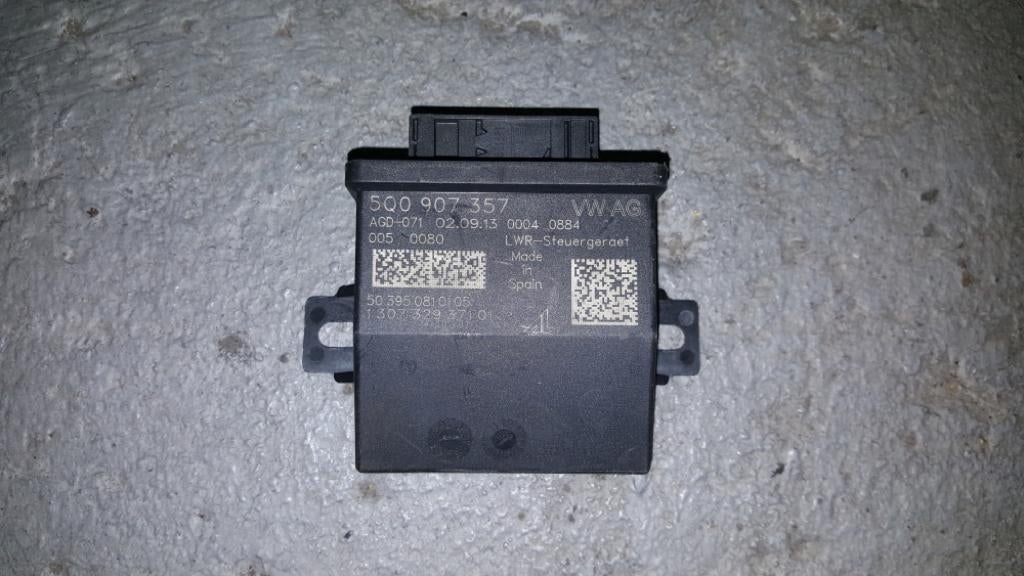 Xenon-module Volkswagen Golf 1.6 TDI 2014, Ophalen of Verzenden