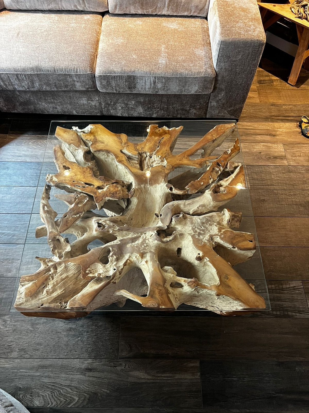 Robuuste salontafel van wortel teakhout, Ophalen, Gebruikt, 100 tot 150 cm, Teakhout